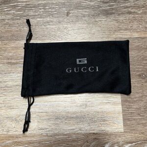 GUCCI— dust bag for sunglasses